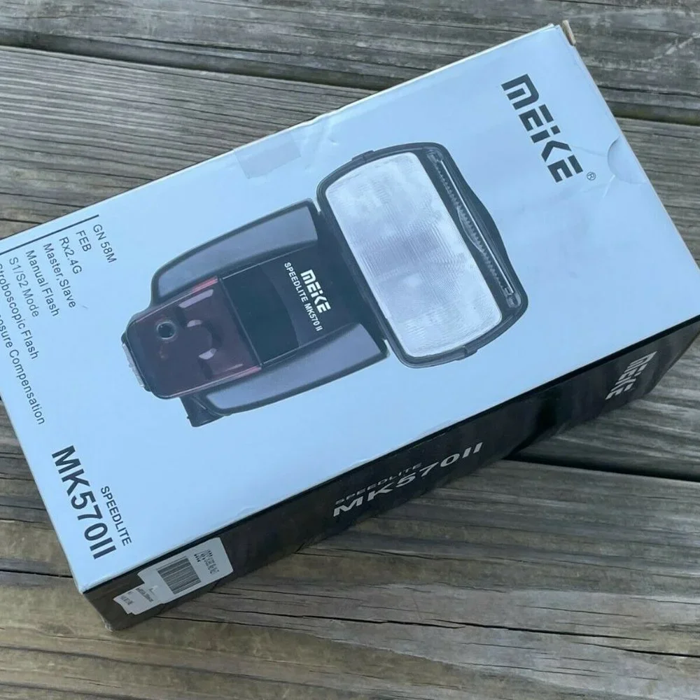 Meike Flash Speedlite MK570II 2.4G Wireless Manual Camera Flash with LCD Display